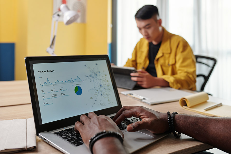 marketing-manager-working-on-laptop-2026-01-08-00-07-57-utc